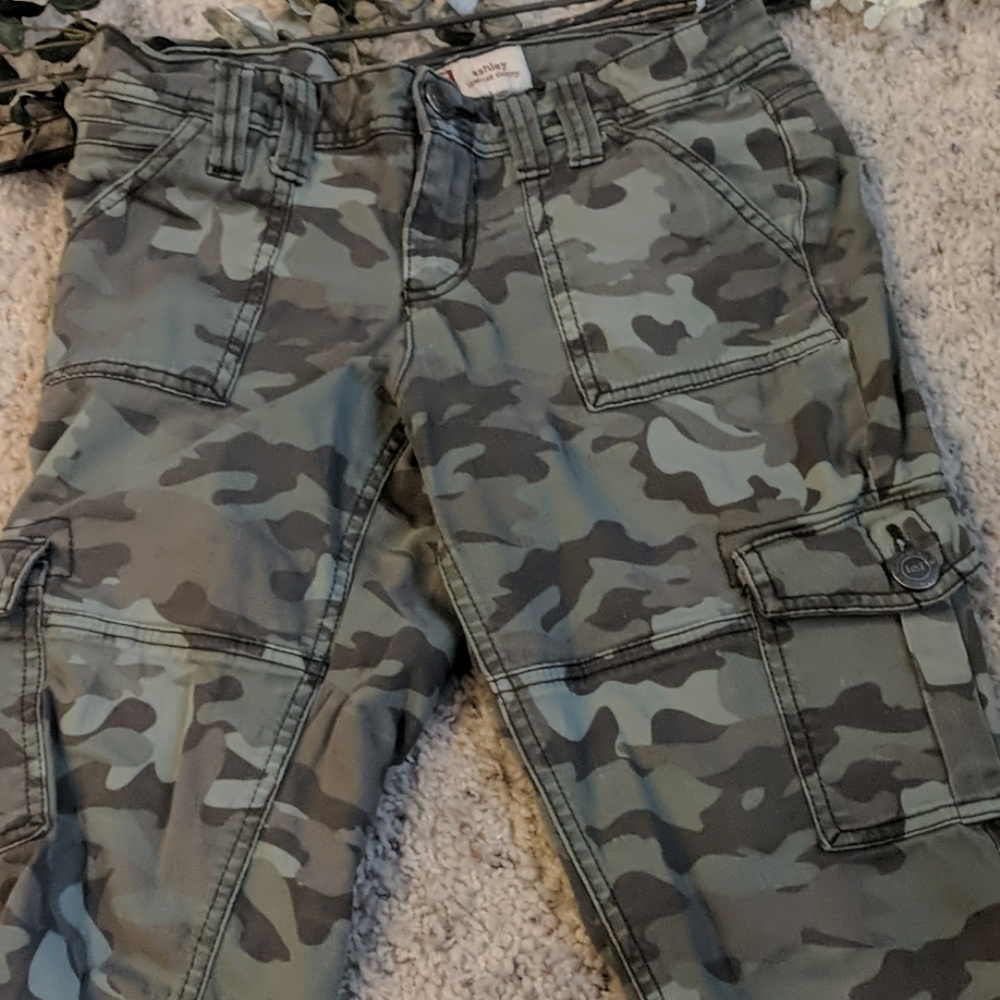 Camo jeans